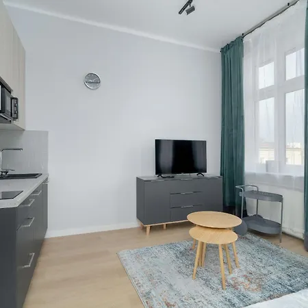 Nowy Apartament Z Widokiem Na Miasto By Renters Poznań
