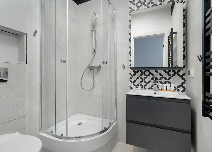 Nowy Apartament Z Widokiem Na Miasto By Renters 포즈난