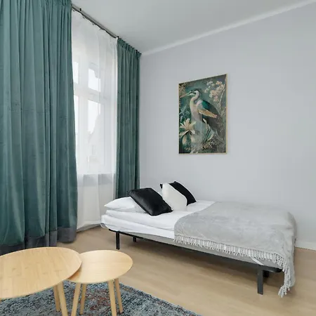 Appartement Nowy Apartament Z Widokiem Na Miasto By Renters *