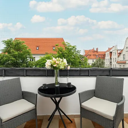 Nowy Apartament Z Widokiem Na Miasto By Renters Poznań