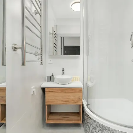 Nowy Apartament Z Widokiem Na Miasto By Renters Appartement *