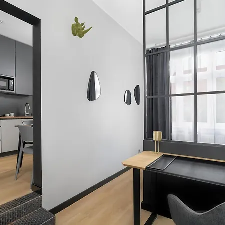 Nowy Apartament Z Widokiem Na Miasto By Renters Appartement Poznań