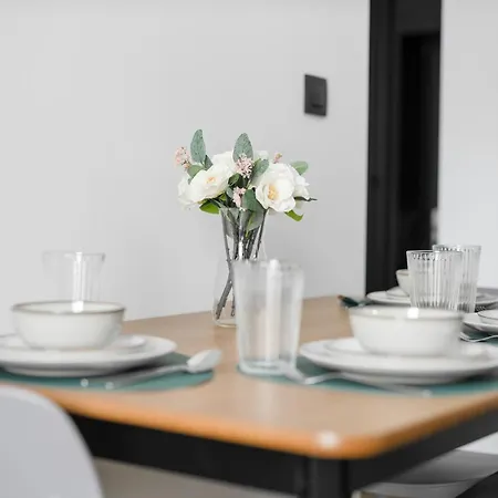 Nowy Apartament Z Widokiem Na Miasto By Renters Appartement *