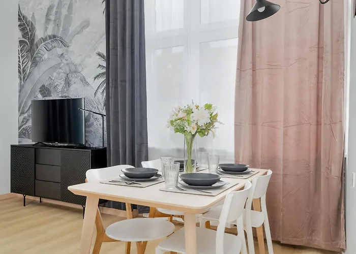 Nowy Apartament Z Widokiem Na Miasto By Renters * Πόζναν